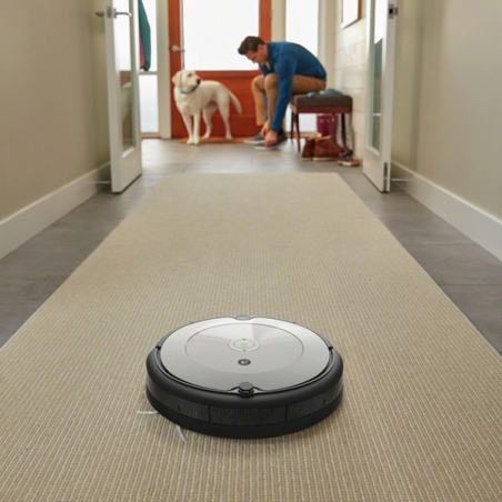 iRobot Roomba 698 – Роботска правосмукалка