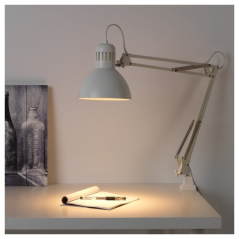 IKEA TERTIAL  Работна ламба - бела